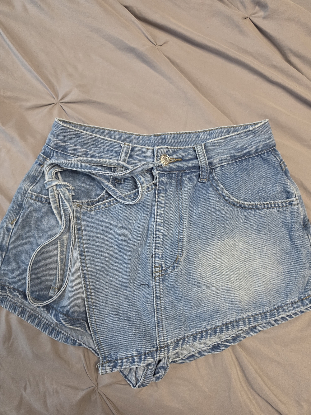 Light Blue Denim Women’s Shorts with Tie Waist